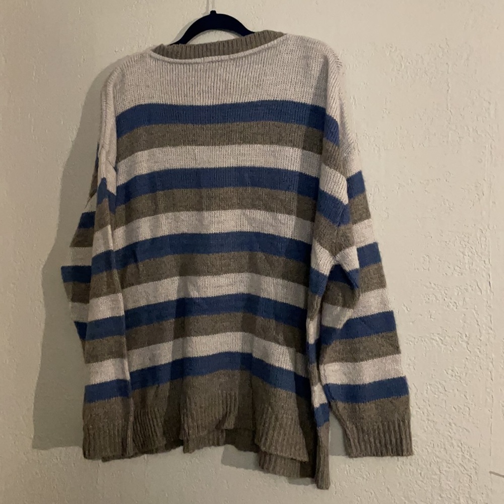 PrettyLittleThing Oversized Striped Sweater - Picture 9 of 10